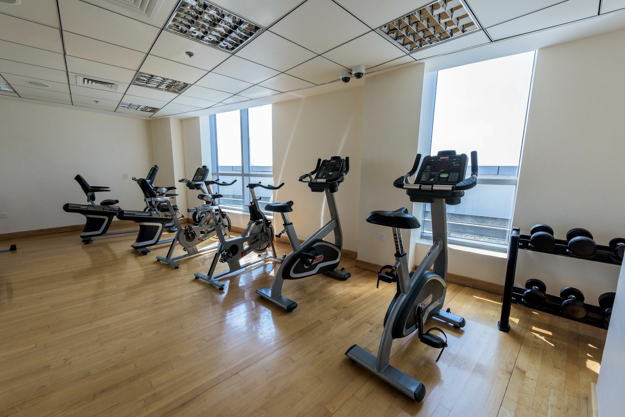 Dhh - Cozy And Bright Studio, Bay Central West Tower ドバイ エクステリア 写真
